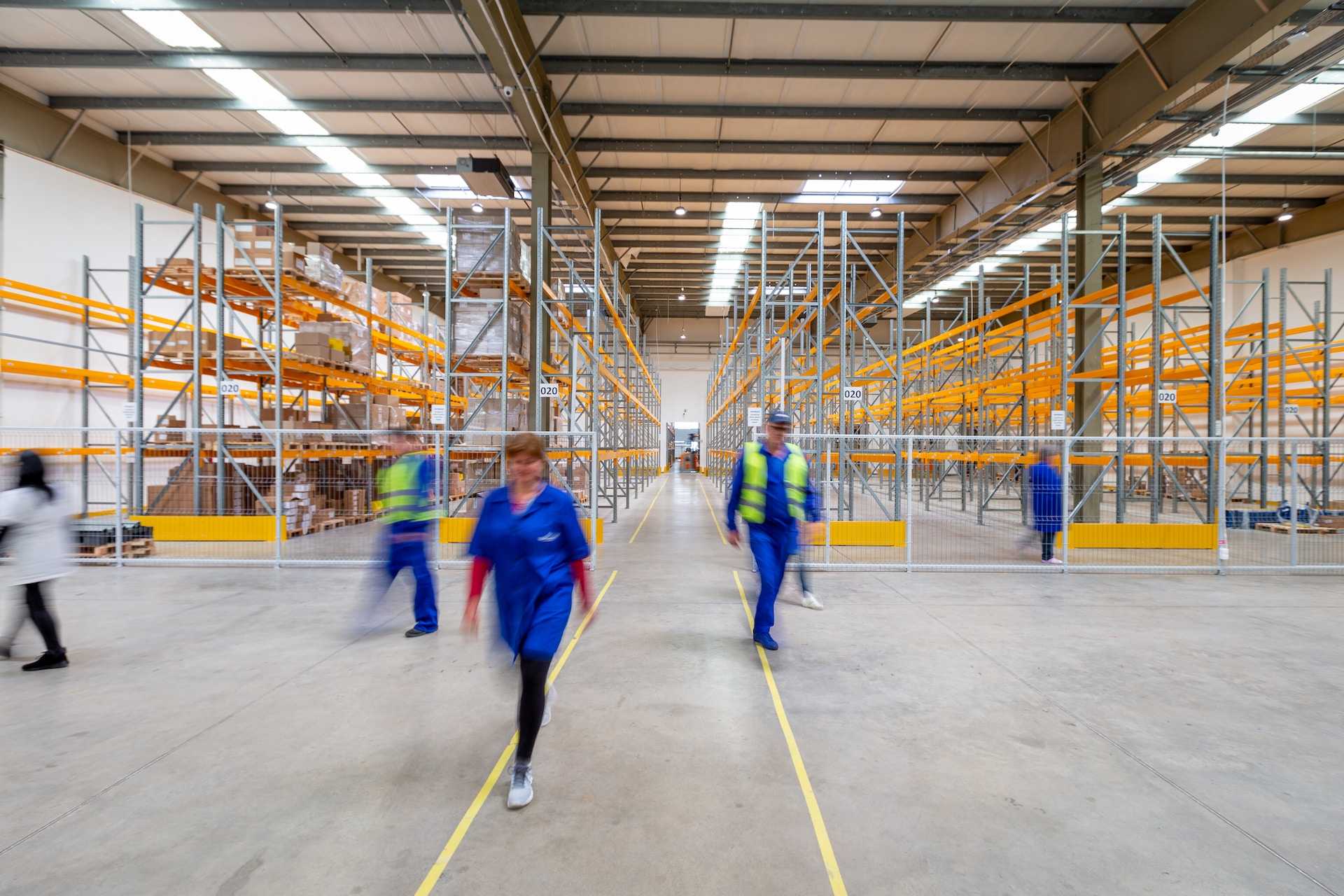 Roll Containers: Streamlining Your Warehouse Operations